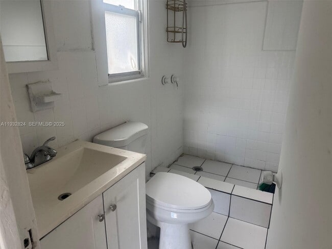 Foto del edificio - 611 S 24th Ave