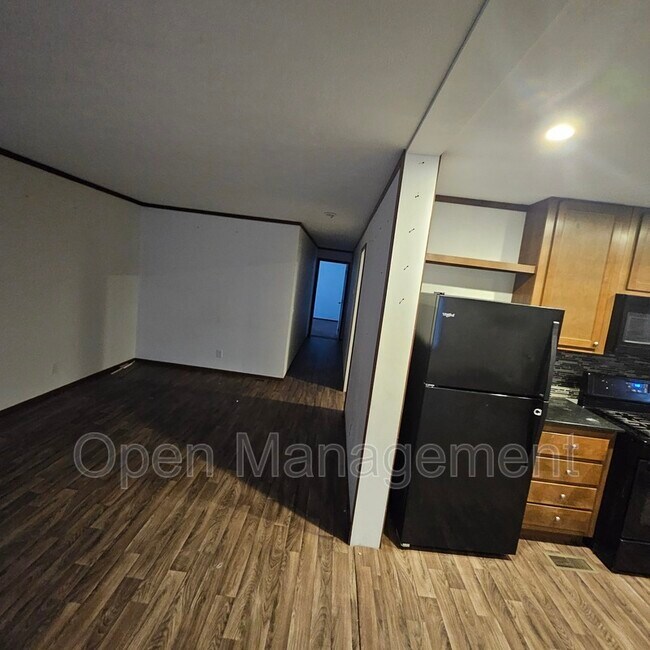 Foto del edificio - 511 E 1st St