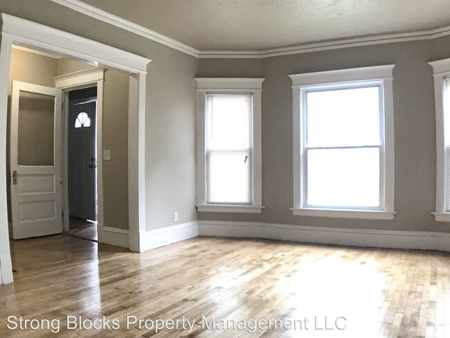 Building Photo - 2235 N 25th St