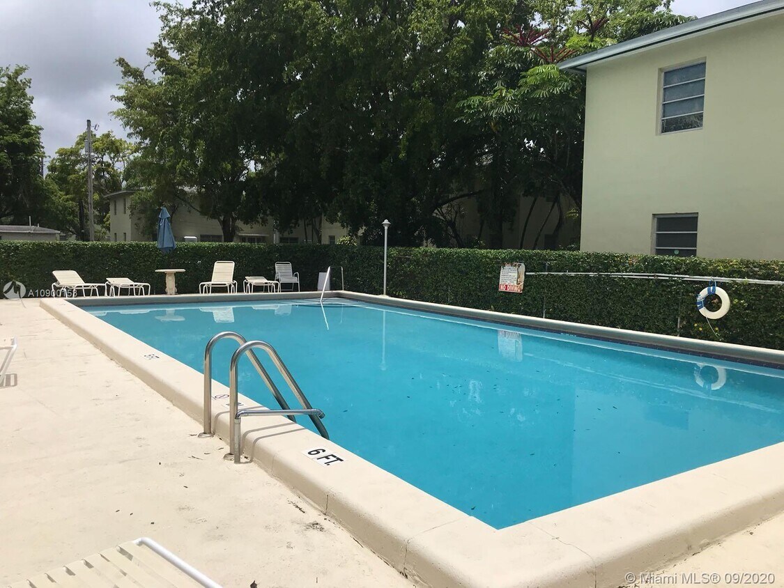 Primary Photo - 7734 SW 55th Ave
