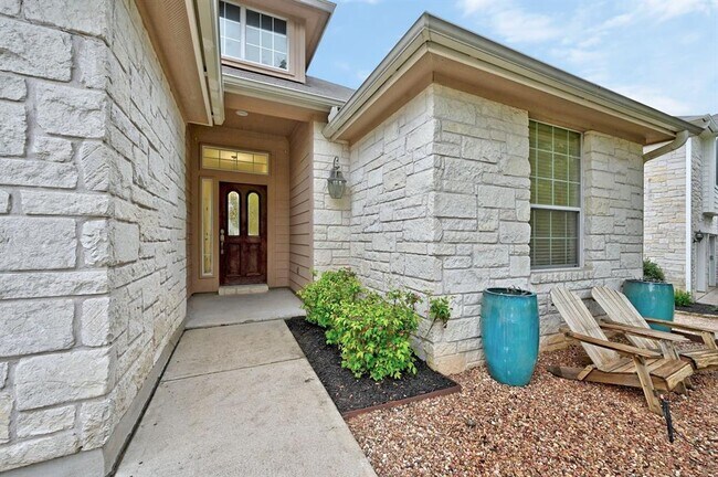 Building Photo - 5020 Bluestar Dr