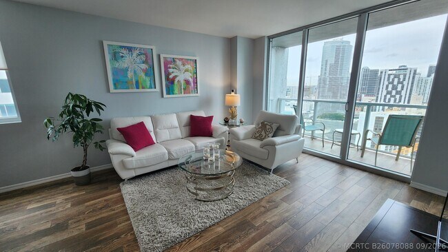 Foto del edificio - 500 Brickell Ave