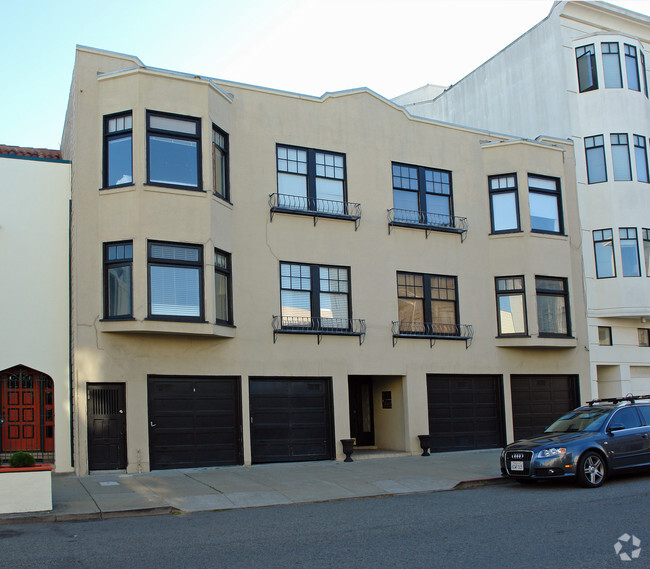 Building Photo - 22 Cervantes Blvd