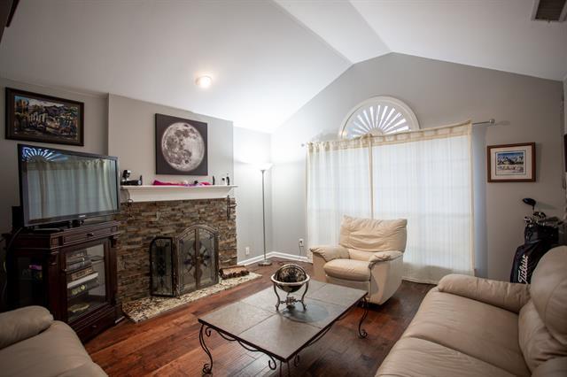 Foto del edificio - 2120 Wentworth Dr