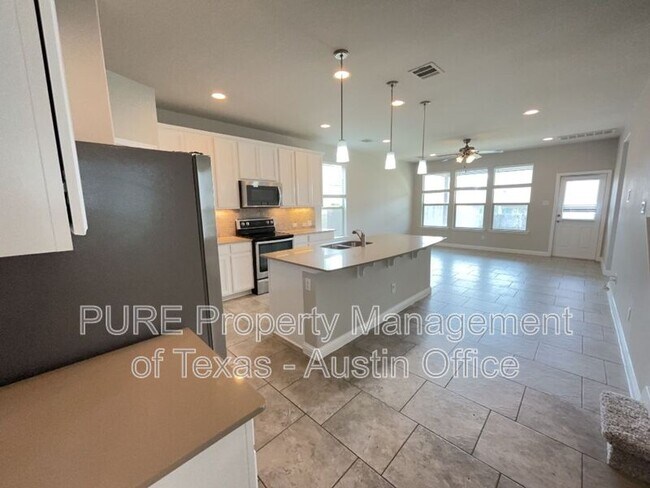 Foto del edificio - 16005 Serene Fleming Trace