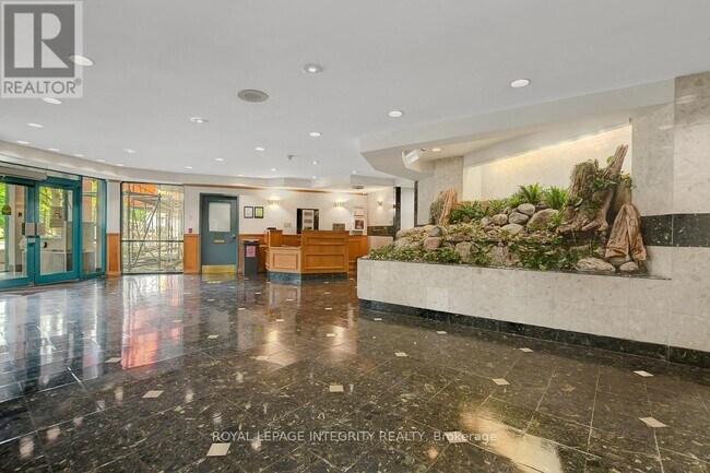 Building Photo - 1025-1025 Grenon Ave