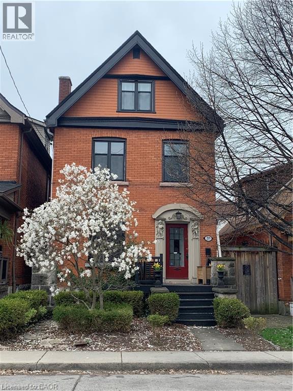 Building Photo - 207 Charlton Ave W