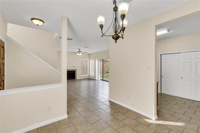 Foto del edificio - 4325 Harvest Hill Rd