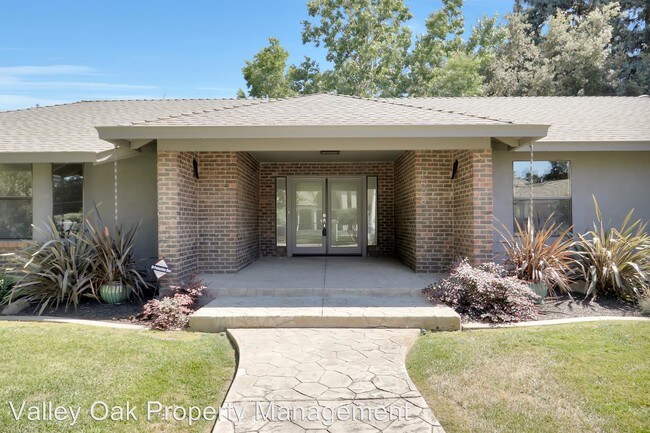 Building Photo - 1508 Countryview Dr