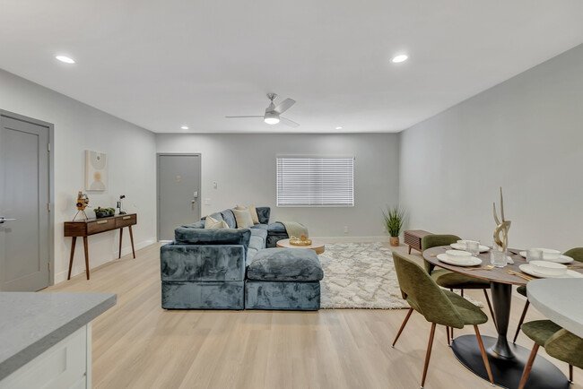 Building Photo - Palm View Village (Furnished Units Available)