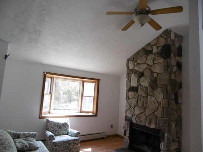 Building Photo - 130 Morse Rd