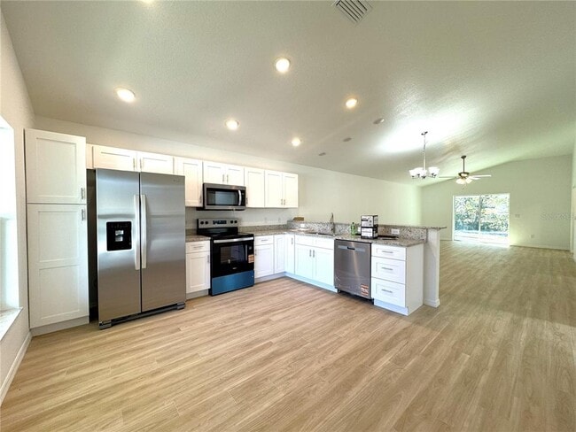 Building Photo - 8808 E Albertson Ct