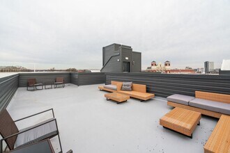 Interior Photo - The Crown on Leland