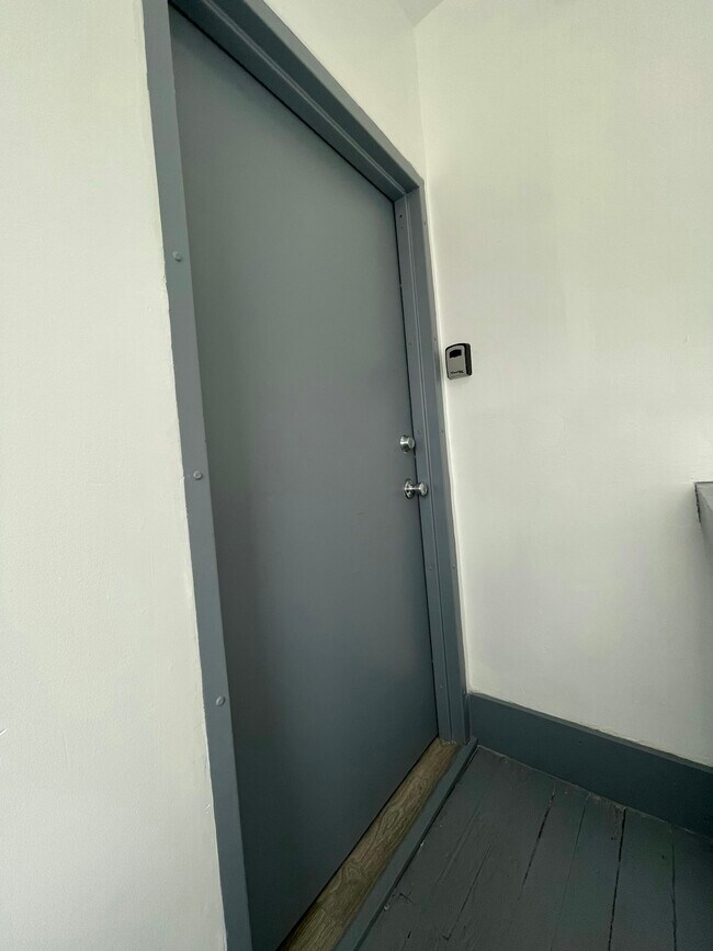 Foto del edificio - 612 W Norris St