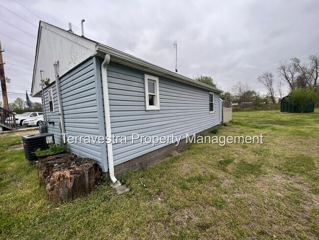 Foto del edificio - 110 Woodbury-Turnersville Road