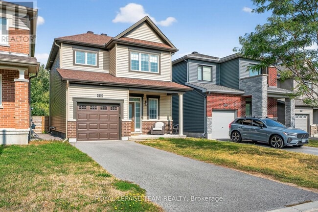 Building Photo - 619 Geranium Walk