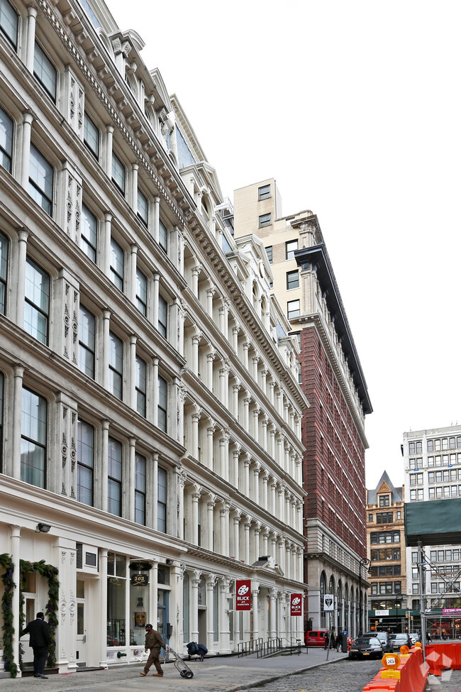 Foto del edificio - Noho Condo Lofts