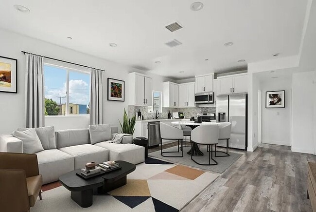 4BED/3BATH IN BOYLE HEIGHTS! - 4BED/3BATH IN BOYLE HEIGHTS! Apartment