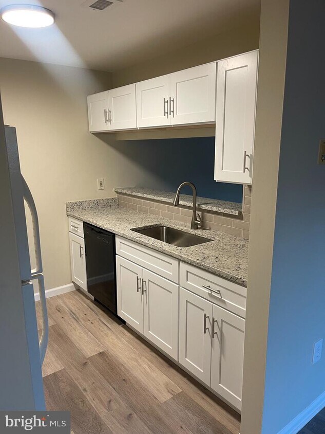 6604 Rapid Water Way Unit 104, Glen Burnie, MD 21060 Room for Rent in