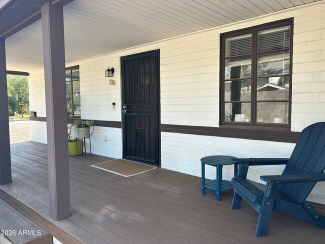 Building Photo - 326 W Highland Ave