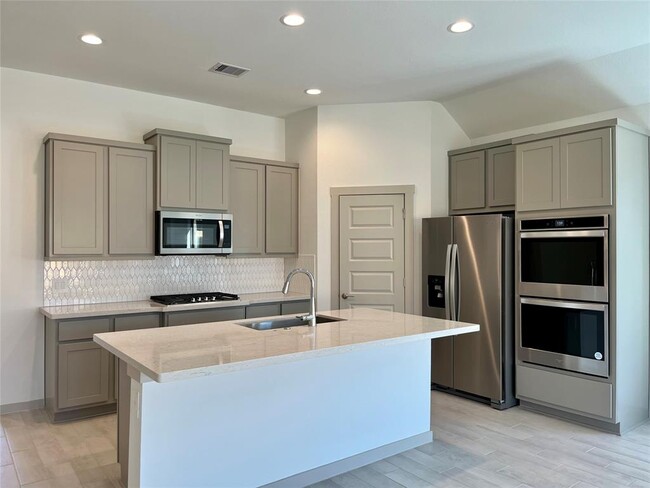 Building Photo - 29238 Grand Gorge Dr