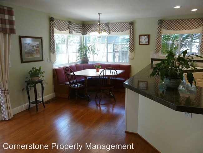 Building Photo - 5333 Keene Dr