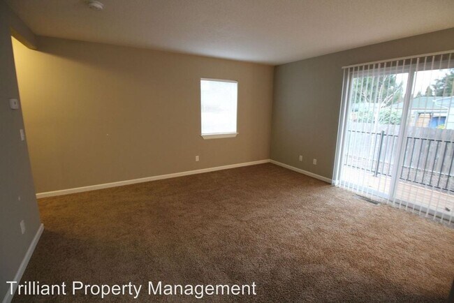 Building Photo - NICE 3 Bedroom 2 & 1/2 Bath 2-Story Duplex...
