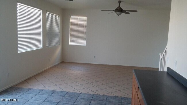 Foto del edificio - 10378 W Monte Vista Rd