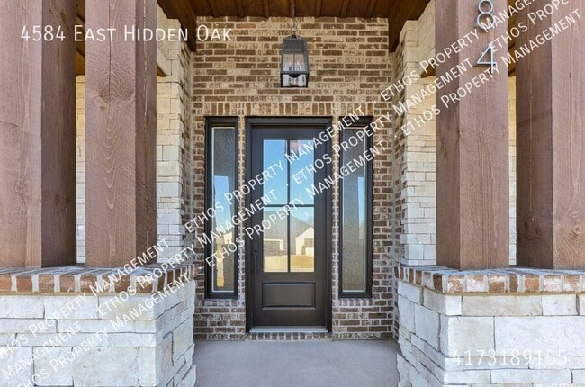 Building Photo - 4584 E Hidden Oak St