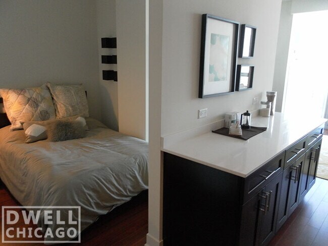 Foto del edificio - 1233 N Wells St