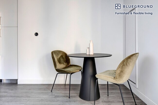 Foto del edificio - 89 E Dedham St