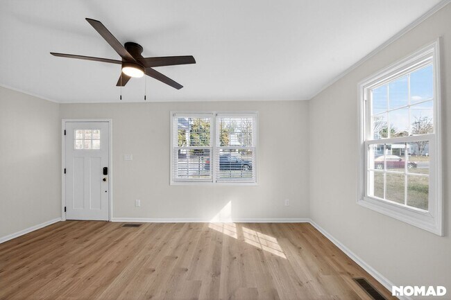 Foto del edificio - 217 Pecan Rd