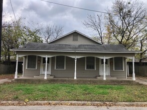 Building Photo - 1207 Greenville St