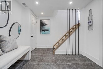Building Photo - 304 Kerswell Dr