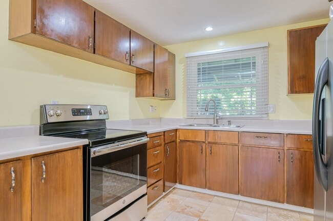 Photo - Charming 3 Bed/1 Bath Ranch with Bonus Room House