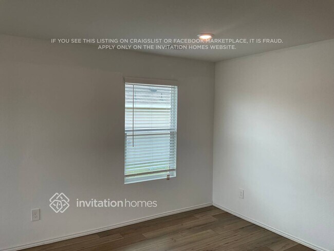 Foto del edificio - 3220 Crestone Dr