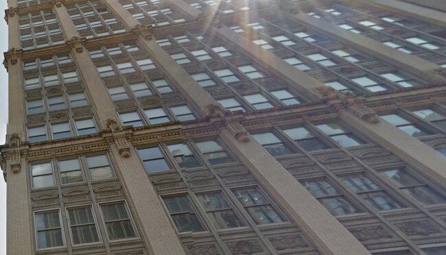 Building Photo - 260 Park Ave S