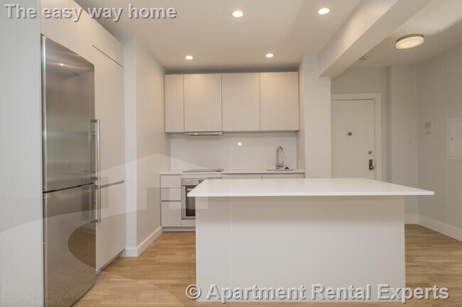 Foto del edificio - 136 Highland Ave