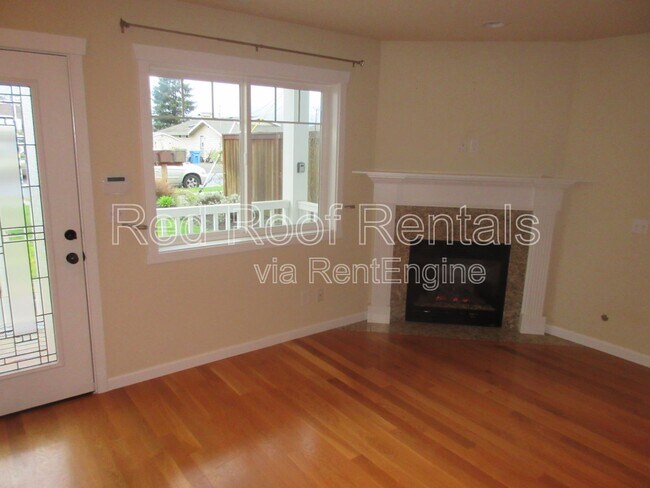 Foto del edificio - 5726 N Ruby St
