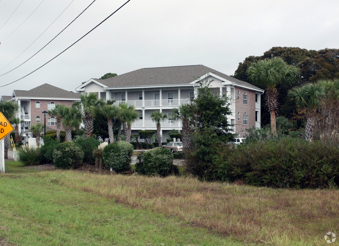 Gardens At Cyprus Bay Apartments in Little River, SC