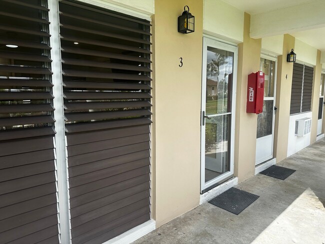 Foto del edificio - Renovated Condo. Prime Marco Location. Uti...