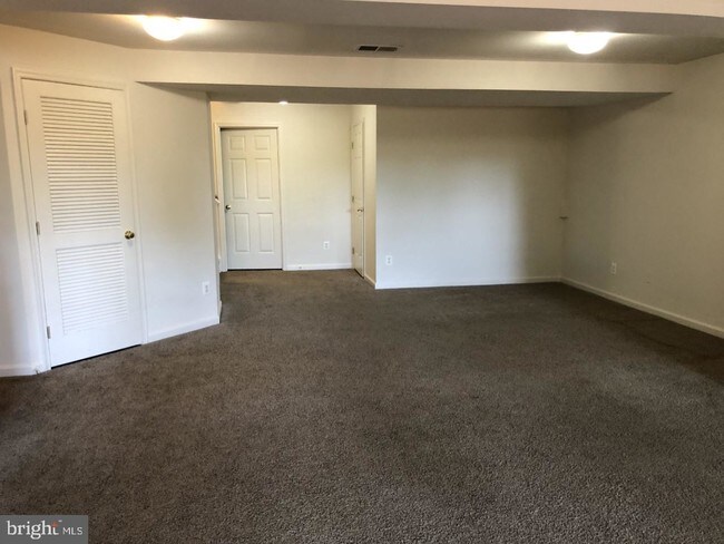 Building Photo - 11733 Batley Pl
