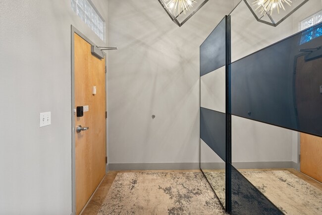 Photo - 101 N Tejon St Townhome