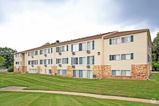 Building Photo - Edgewood Park Apartments