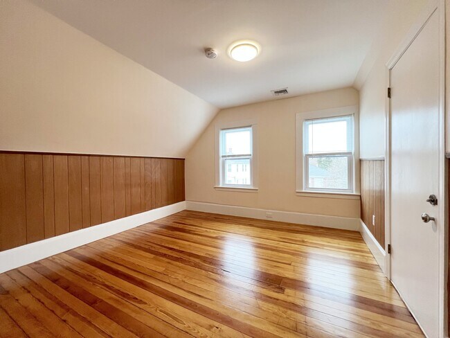 Building Photo - 47 Tremont St
