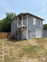 Building Photo - 538 Kayton Ave