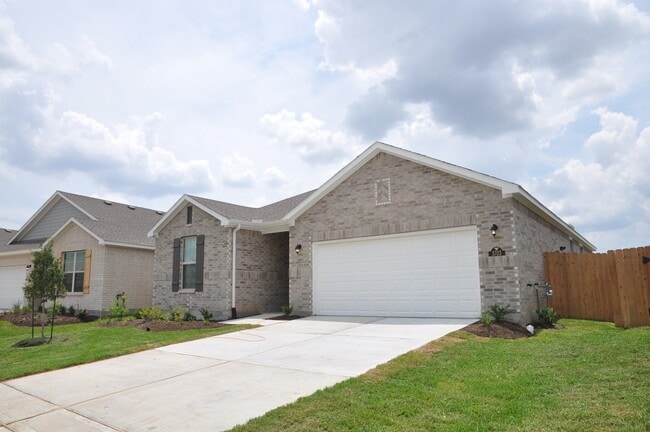 Building Photo - 5703 Aurora Grns Ln