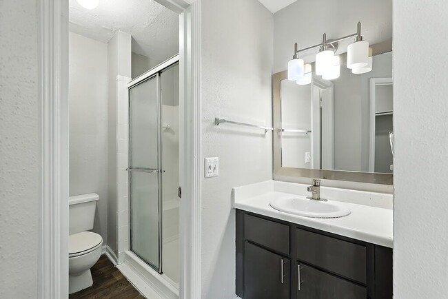Foto del edificio - Newport Apartment Homes