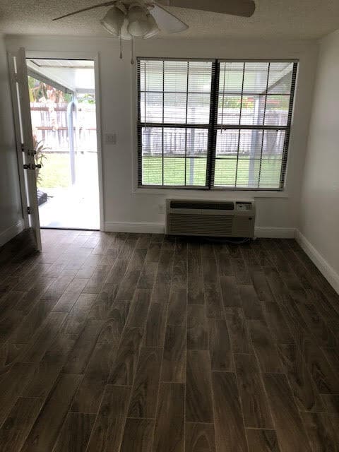 Building Photo - 4061 E Michigan St