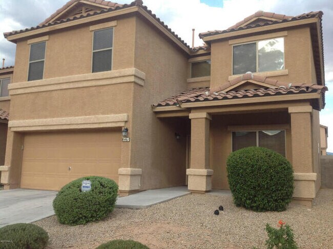 Foto del edificio - Spacious Rita Ranch Home with Modern Comforts & Community Perks!